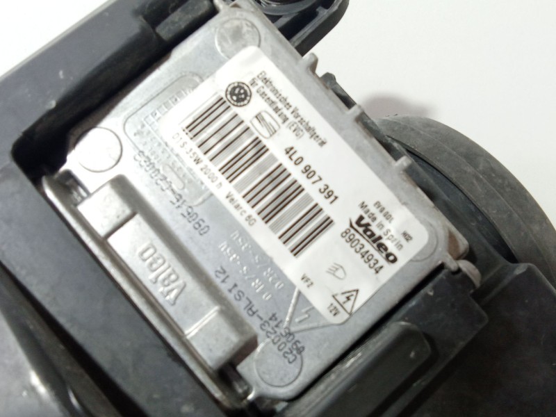 Recambio de faro derecho para volkswagen scirocco iii (137, 138) 1.4 tsi referencia OEM IAM 1K8941032D  