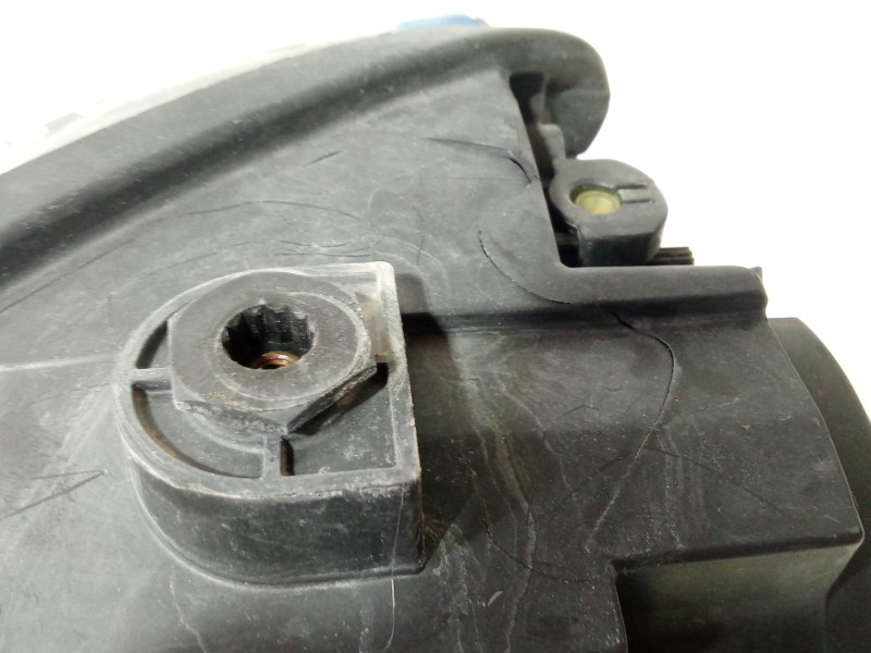 Recambio de faro derecho para volkswagen scirocco iii (137, 138) 1.4 tsi referencia OEM IAM 1K8941032D  