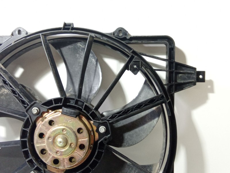 Recambio de electroventilador para renault clio ii fase ii (b/cb0) dynamique referencia OEM IAM 7700428659J  