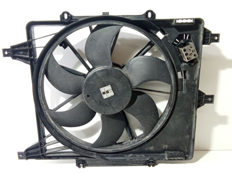 Recambio de electroventilador para renault clio ii fase ii (b/cb0) dynamique referencia OEM IAM 7700428659J  