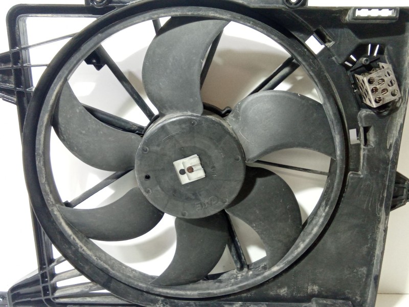 Recambio de electroventilador para renault clio ii fase ii (b/cb0) dynamique referencia OEM IAM 7700428659J  