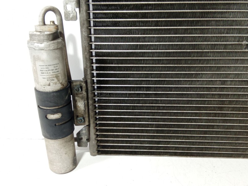 Recambio de condensador aire acondicionado para renault clio ii fase ii (b/cb0) dynamique referencia OEM IAM 8200086193  