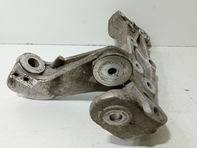 Recambio de soporte brazo suspension delantero izquierdo para volkswagen golf v (1k1) 1.9 tdi referencia OEM IAM 1K0199295E  