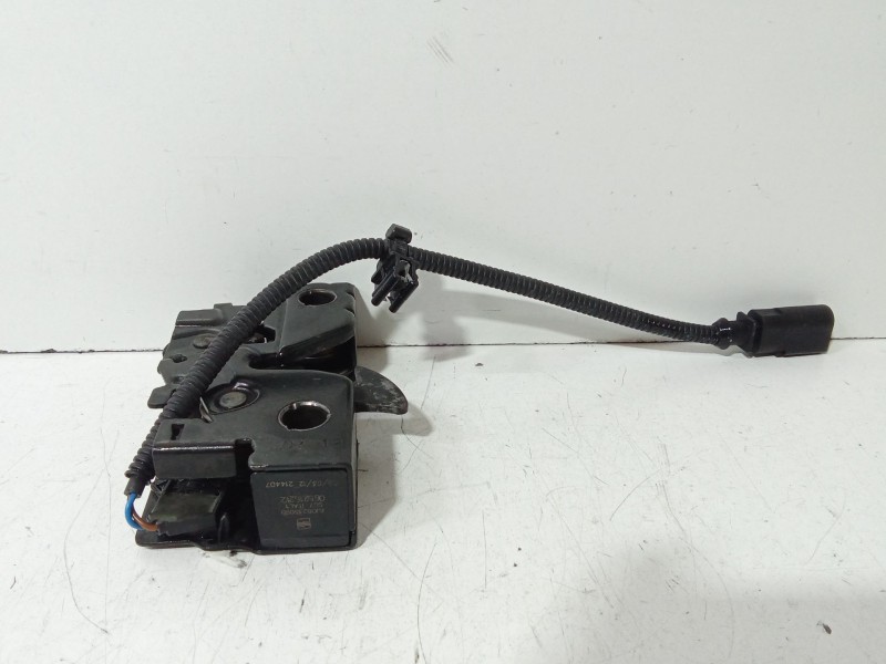 Recambio de cerradura capot para seat ibiza iv sc (6j1, 6p5) 1.2 referencia OEM IAM 6J0823509B  