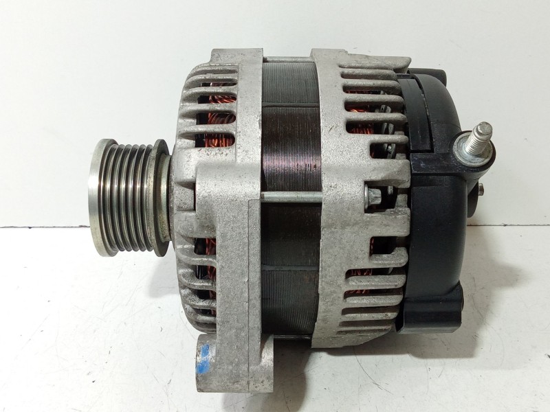 Recambio de alternador para chevrolet cruze (j300) 2.0 cdi referencia OEM IAM 13580078  