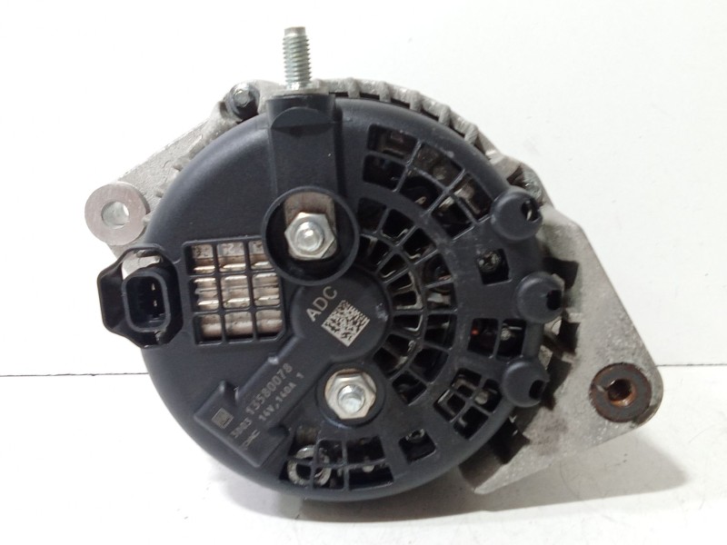 Recambio de alternador para chevrolet cruze (j300) 2.0 cdi referencia OEM IAM 13580078  