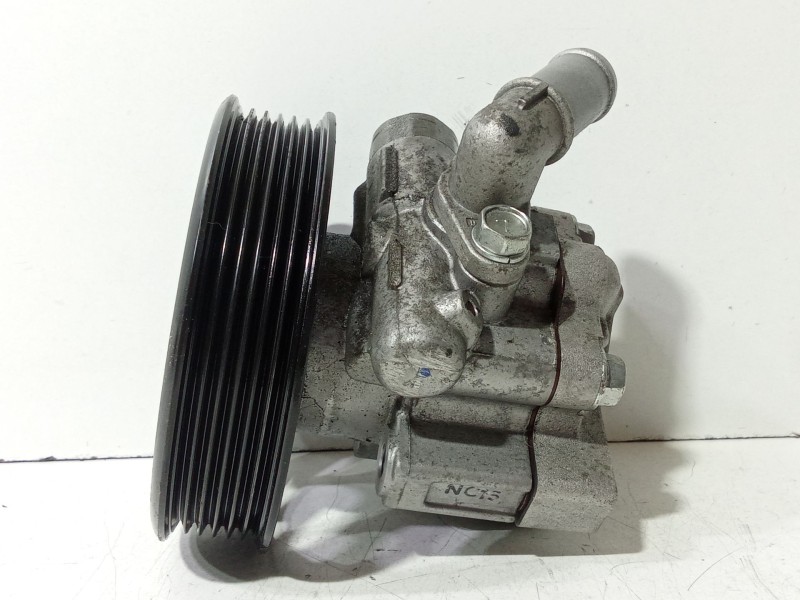 Recambio de bomba direccion para chevrolet cruze (j300) 2.0 cdi referencia OEM IAM 96985600  