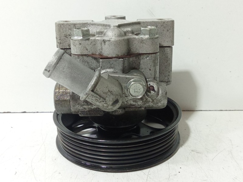 Recambio de bomba direccion para chevrolet cruze (j300) 2.0 cdi referencia OEM IAM 96985600  