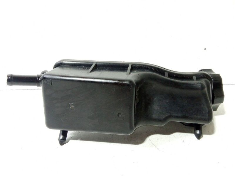 Recambio de deposito servo para chevrolet cruze (j300) 2.0 cdi referencia OEM IAM 13331244  