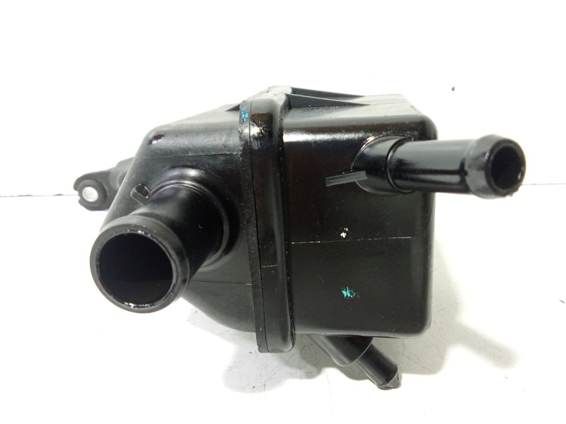 Recambio de deposito servo para chevrolet cruze (j300) 2.0 cdi referencia OEM IAM 13331244  