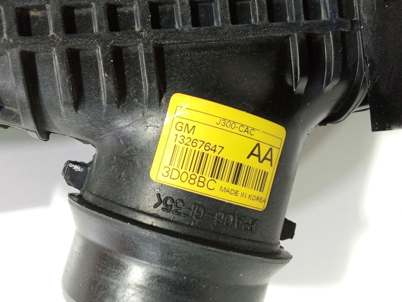 Recambio de intercooler para chevrolet cruze (j300) 2.0 cdi referencia OEM IAM 13267647  
