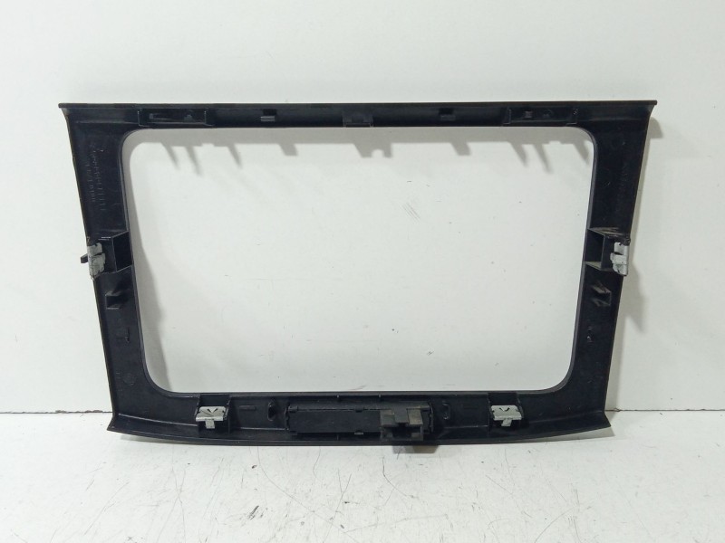 Recambio de moldura para volkswagen passat b6 (3c2) 2.0 tdi referencia OEM IAM 3C0858069M  