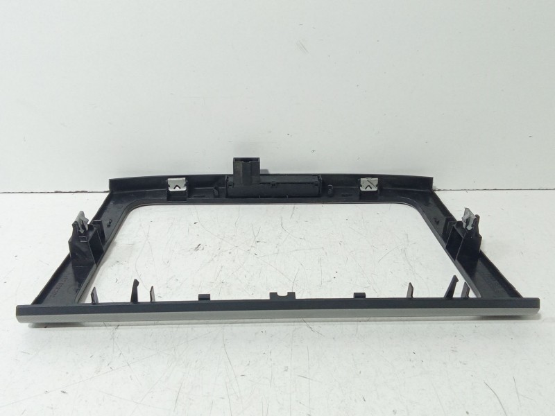 Recambio de moldura para volkswagen passat b6 (3c2) 2.0 tdi referencia OEM IAM 3C0858069M  