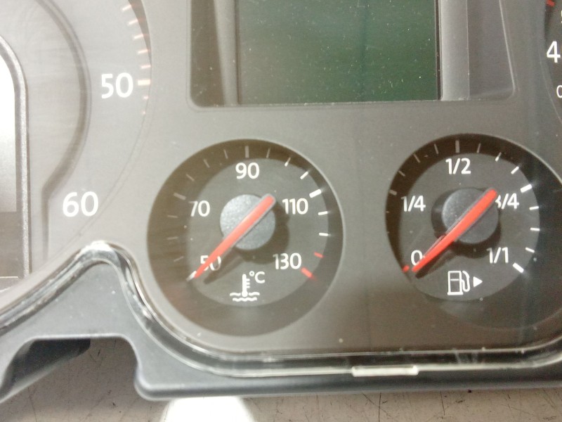 Recambio de cuadro instrumentos para volkswagen passat b6 (3c2) 2.0 tdi referencia OEM IAM 3C0920871E  