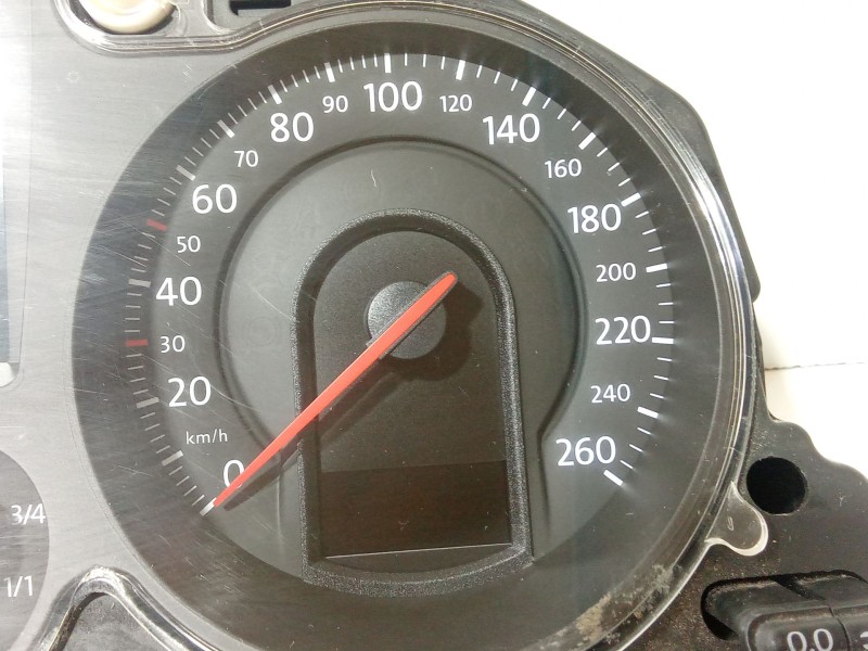 Recambio de cuadro instrumentos para volkswagen passat b6 (3c2) 2.0 tdi referencia OEM IAM 3C0920871E  