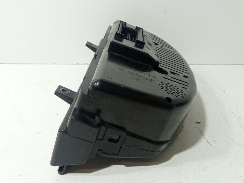 Recambio de cuadro instrumentos para volkswagen passat b6 (3c2) 2.0 tdi referencia OEM IAM 3C0920871E  