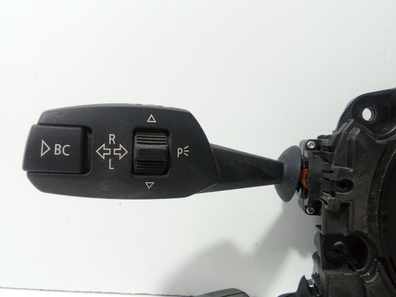 Recambio de mando multifuncion para bmw serie 3 berlina (e90) 330d referencia OEM IAM 61319123043  