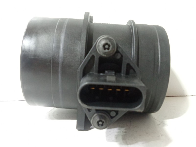 Recambio de caudalimetro para volkswagen passat b6 (3c2) 2.0 tdi referencia OEM IAM 074906461B  