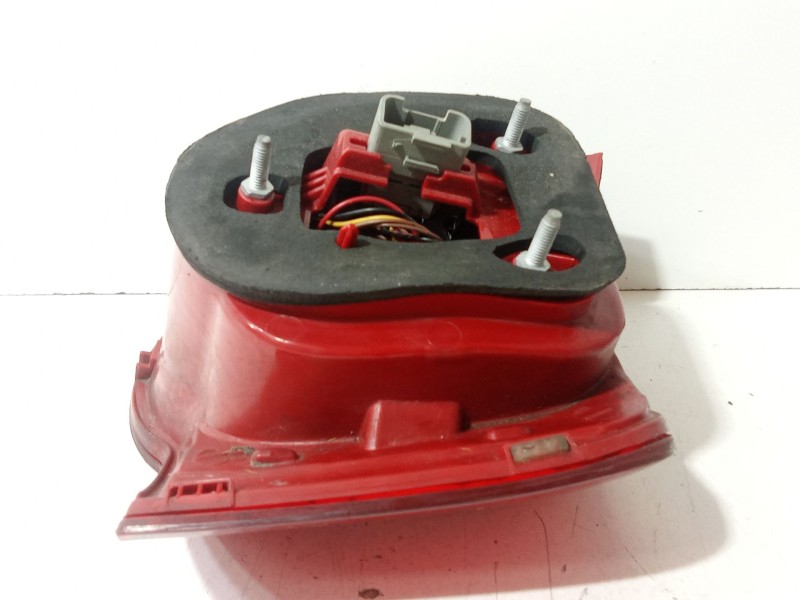 Recambio de piloto trasero izquierdo para volkswagen passat b6 (3c2) 2.0 tdi referencia OEM IAM 3C9945095N  