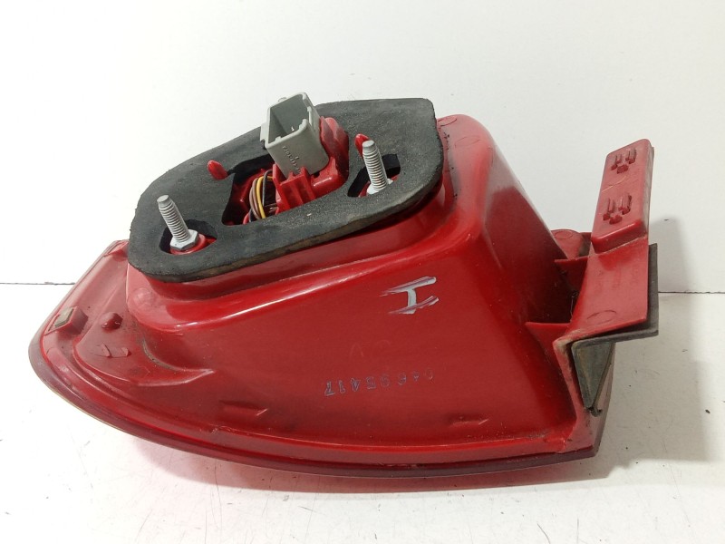 Recambio de piloto trasero izquierdo para volkswagen passat b6 (3c2) 2.0 tdi referencia OEM IAM 3C9945095N  