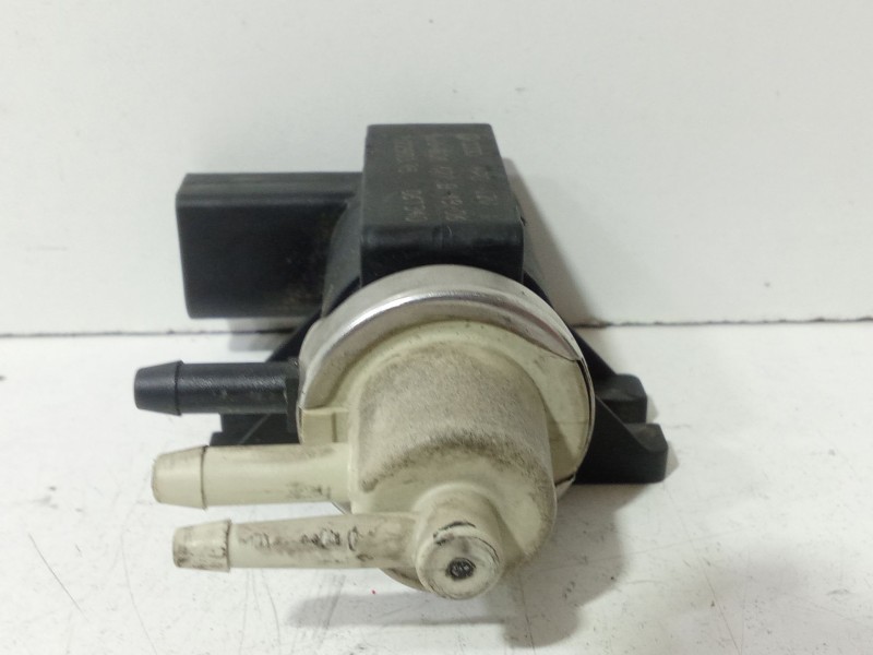 Recambio de valvula de vacio para volkswagen passat b6 (3c2) 2.0 tdi referencia OEM IAM 1J0906627B  