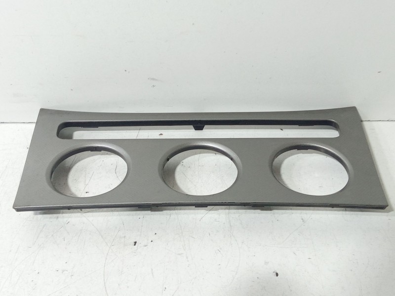 Recambio de moldura para volkswagen passat b6 (3c2) 2.0 tdi referencia OEM IAM 3C0863100  