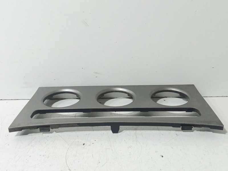 Recambio de moldura para volkswagen passat b6 (3c2) 2.0 tdi referencia OEM IAM 3C0863100  