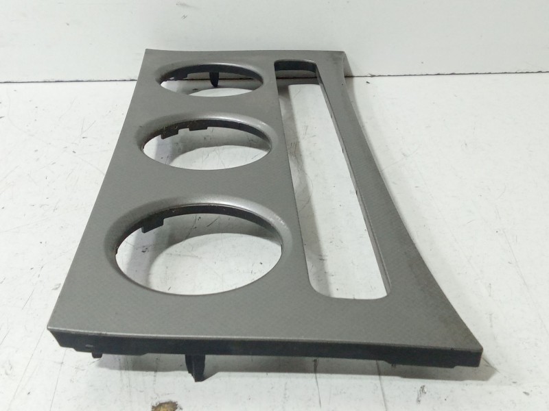 Recambio de moldura para volkswagen passat b6 (3c2) 2.0 tdi referencia OEM IAM 3C0863100  