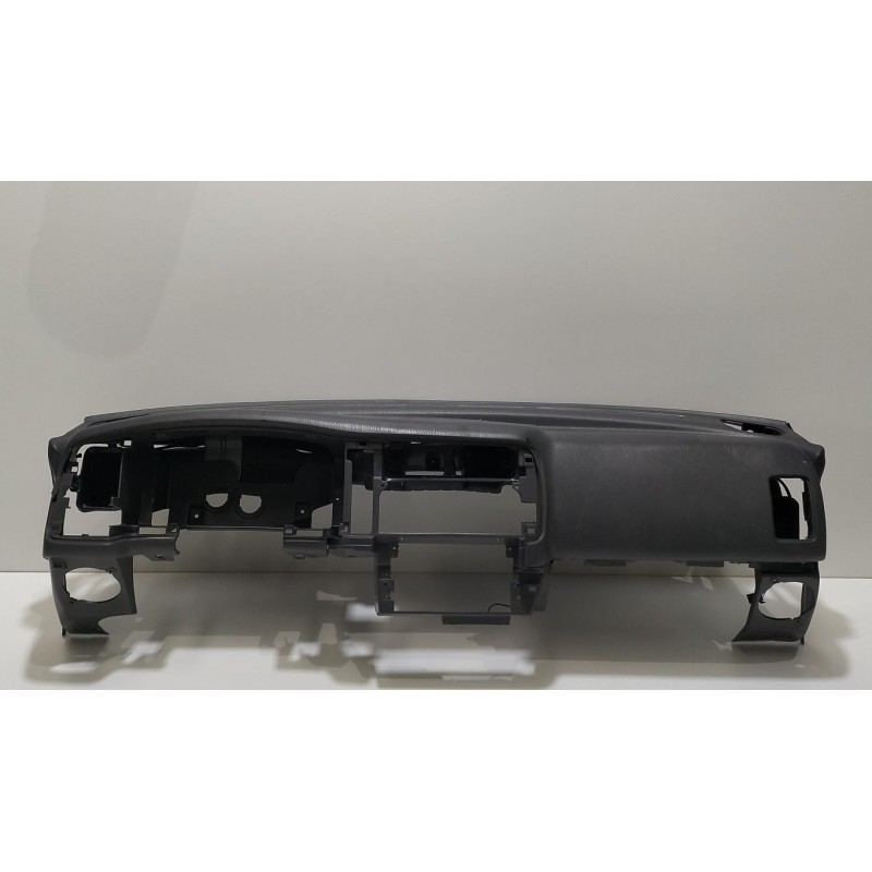 Recambio de salpicadero para mitsubishi l 200 (k6/7) 2500 td glx (4-ptas.) referencia OEM IAM  78764 