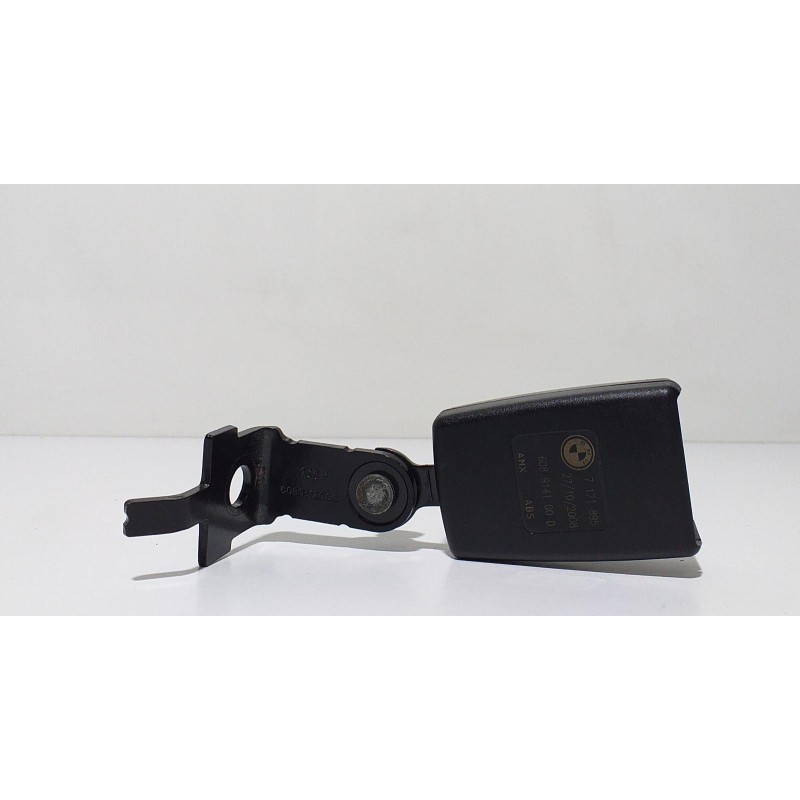 Recambio de cinturon seguridad trasero derecho para bmw x6 (e71) 3.5d referencia OEM IAM 608914100D 59328 