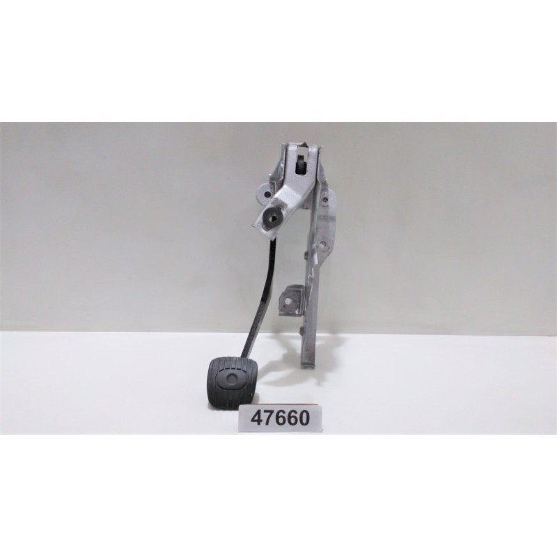 Recambio de pedal freno para nissan micra (k12e) acenta referencia OEM IAM CR12DE 47660 