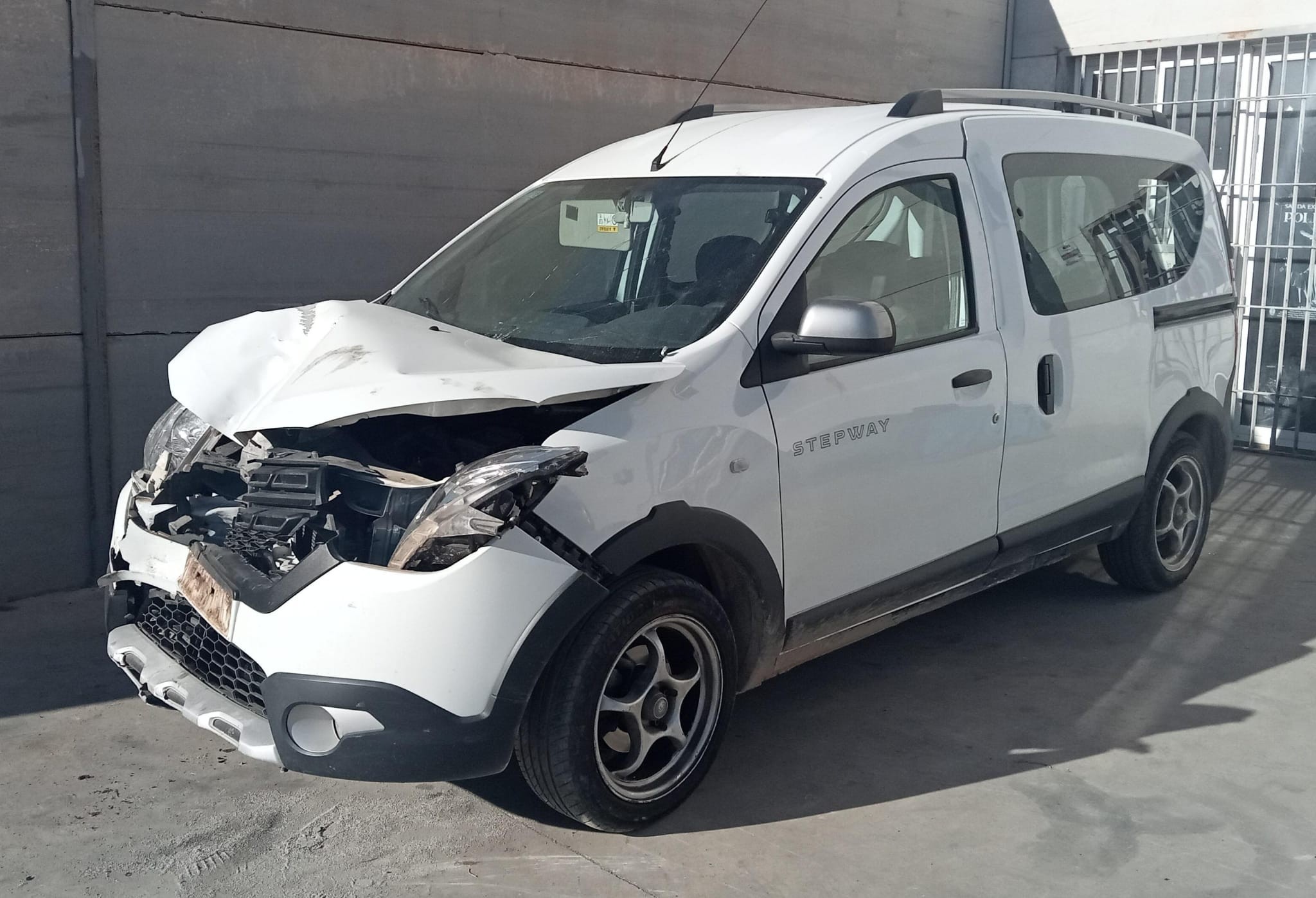 K9KE6 IMPIANTO AUDIO / RADIO CD / 79513 / 174539 PER DACIA DOKKER STEPWAY - Foto 4 di 8