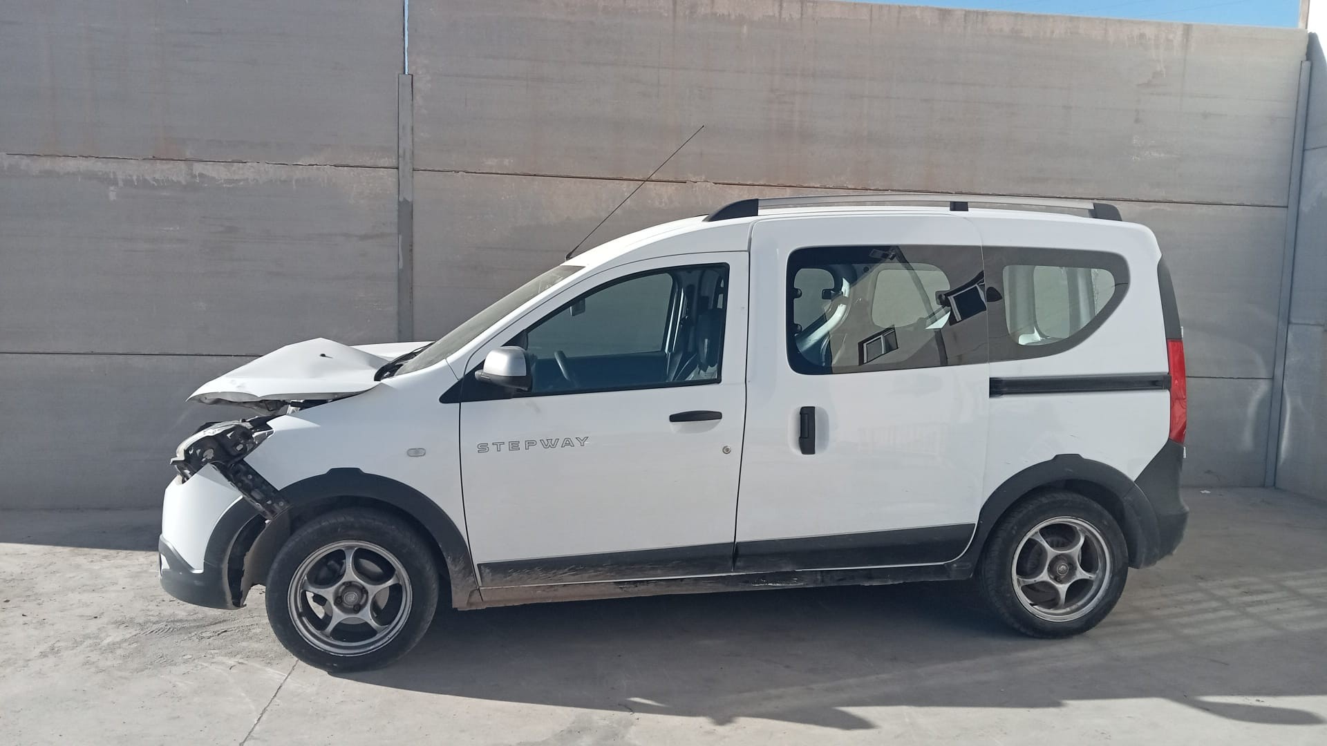 K9KE6 IMPIANTO AUDIO / RADIO CD / 79513 / 174539 PER DACIA DOKKER STEPWAY - Foto 6 di 8