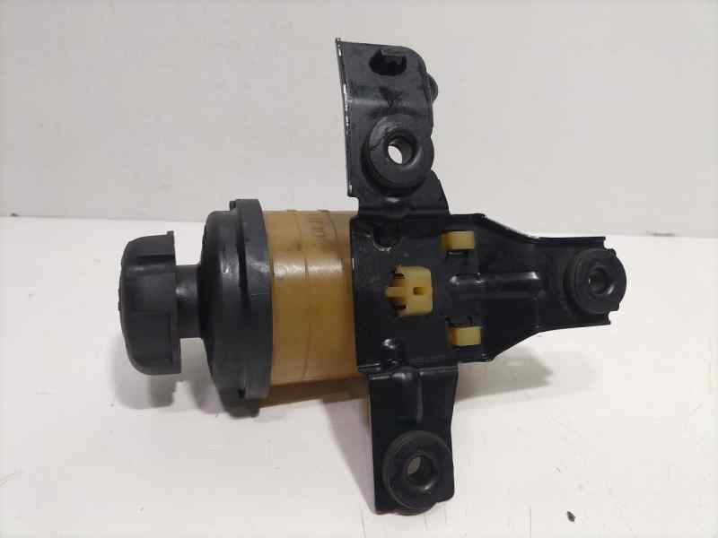 D4EA DEPOSITO SERVO / 84191 / 180187 PARA HYUNDAI TUCSON JM 2.0 CRDI COMFORT - Photo 3 sur 8
