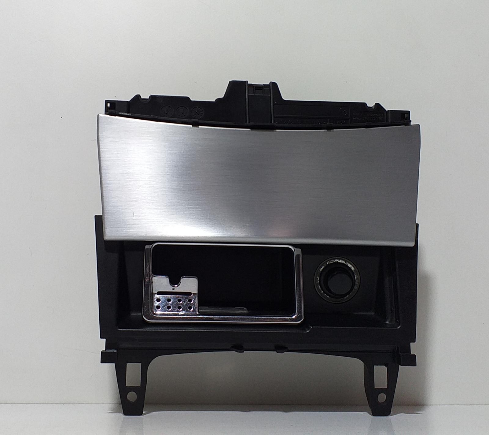 A2046801350 CENICERO / 64072 / 158641 PARA MERCEDES-BENZ CLASE C W204 BERLINA - Imagen 3 de 10