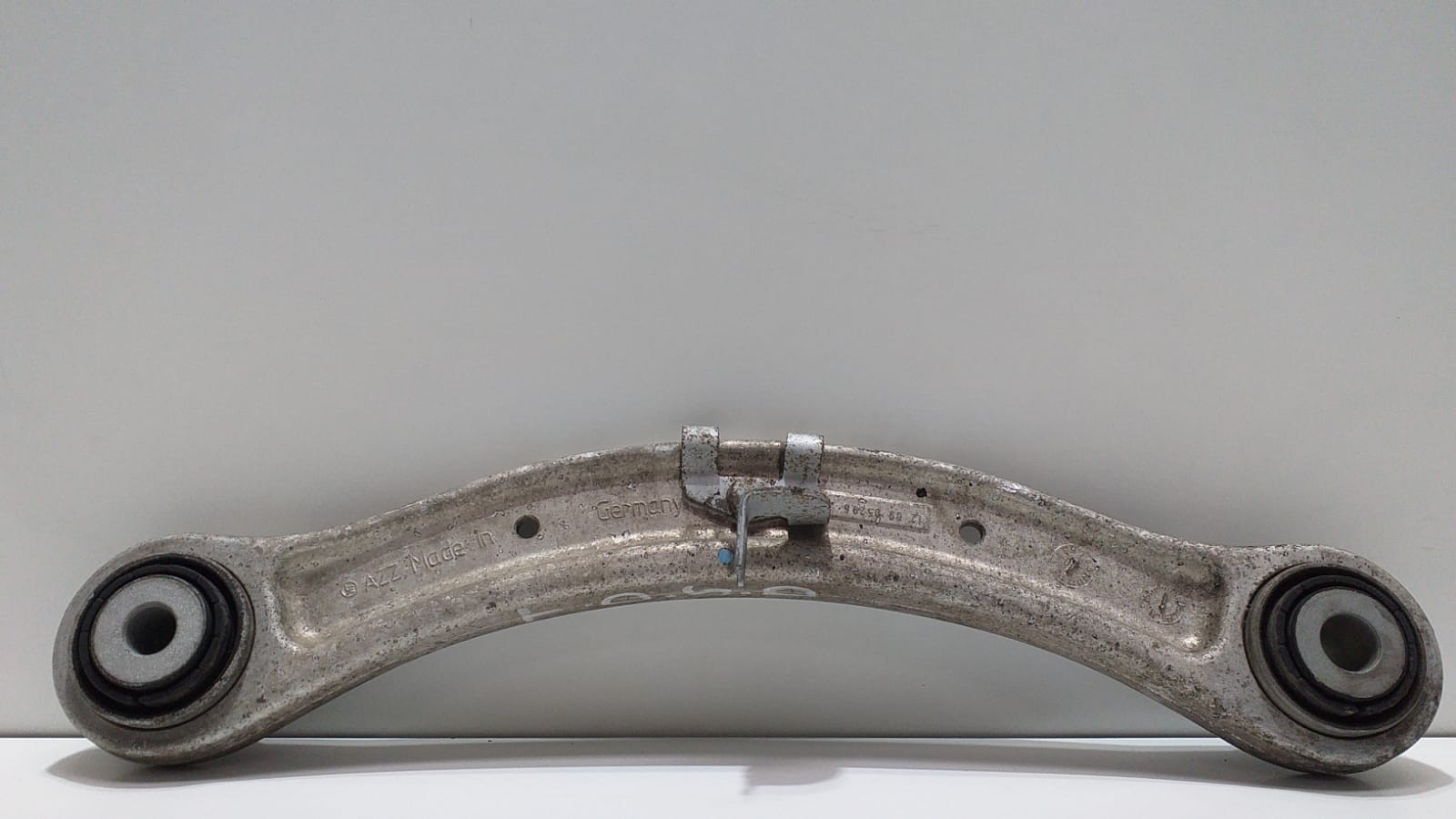 7L0505375A BRAZO SUSPENSION SUPERIOR TRASERO DERECHO / 52410 / 146450 PARA VOLKS - Photo 3/3