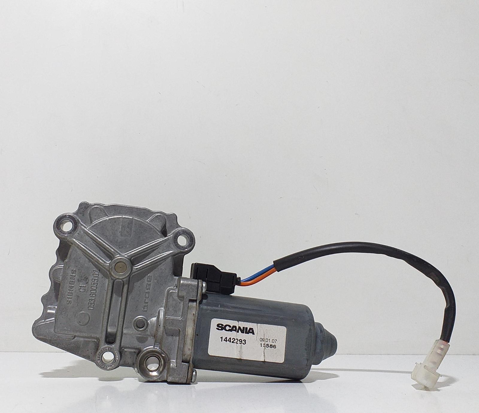 BL (Austin / Morris) Mini Mk.II Berline a coffre / 4 portes 850 (85H) MOTEUR LEVE VITRE ELECTRIQUE AVANT DROIT 1442293/67793