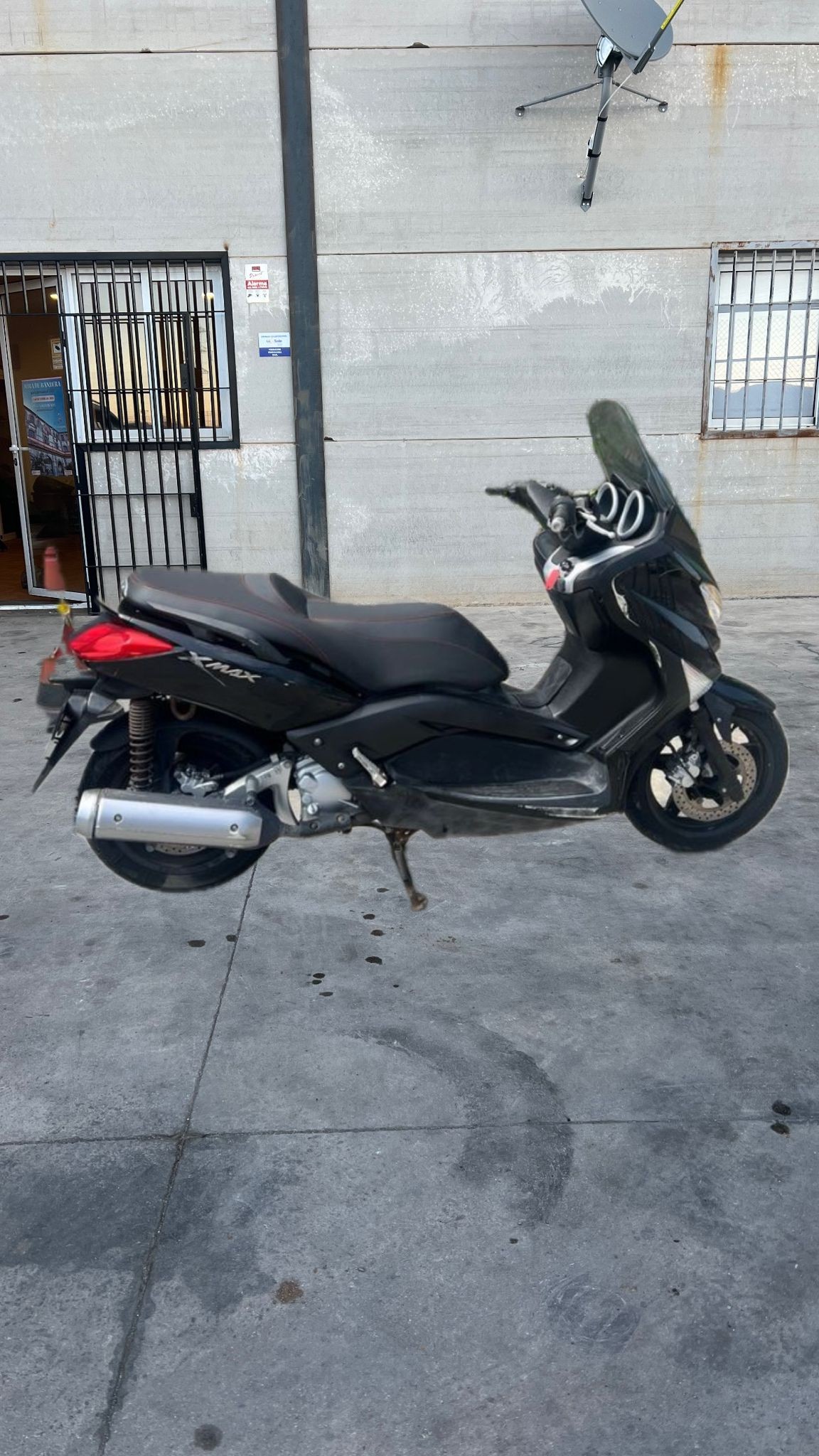 X-MAX X-MAX 125 MOMODESIGN SE54 2013 - 0 125.0 14CV 0 FELGE / 242576 FÜR YAMAH - Bild 7 von 7