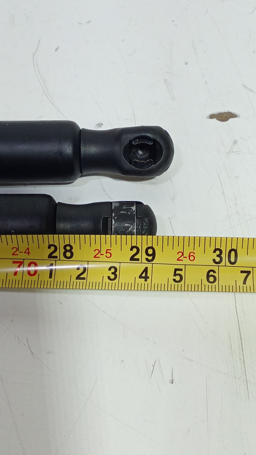 2K0827550 STOSSDÄMPFER FÜR KOFFERRAUM / TÜR HECKKLAPPENDÄMPFER / 260167 FÜR VOLK - Bild 5 von 10